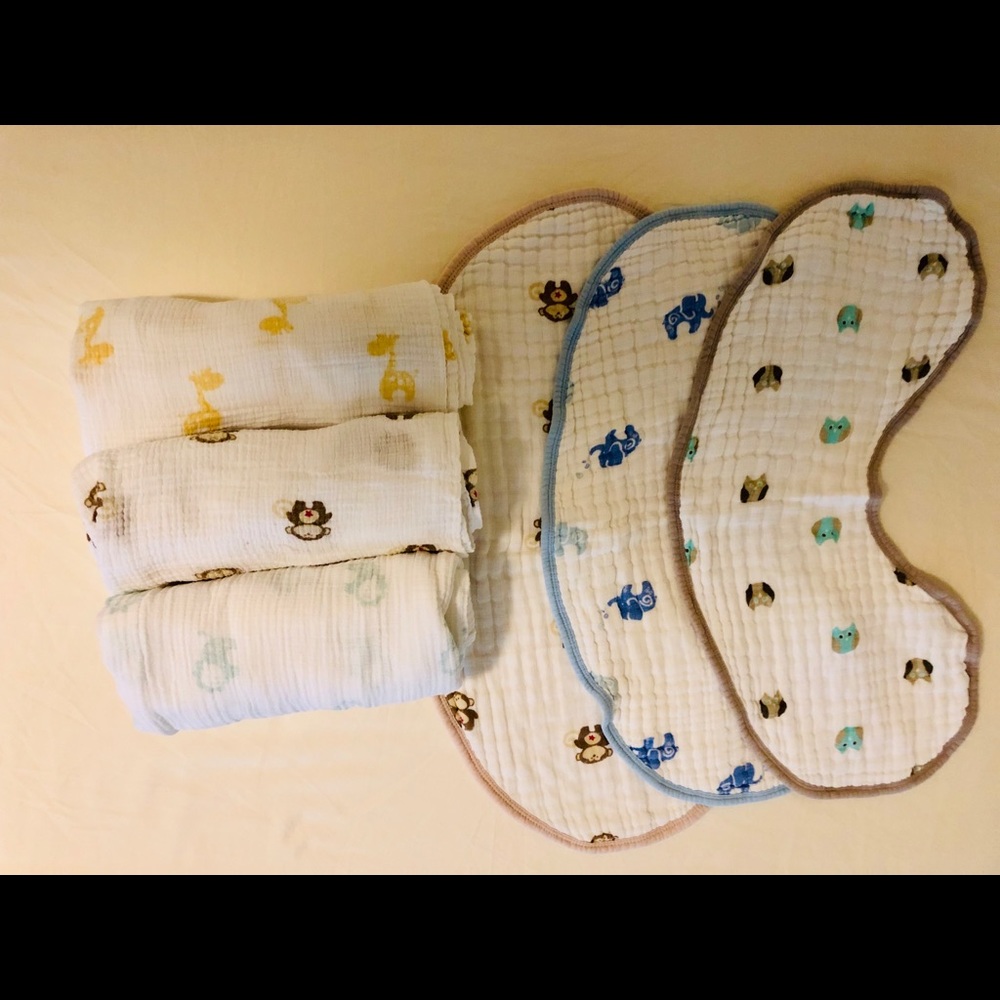 Aden and Anais Blankets and Bibs